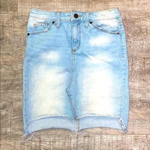Denim skirt
